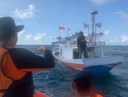 Tim SAR Gabungan Sisir Teluk Bone Cari Pemuda Yang Lompat Dari Atas Kapal Tujuan Kendari