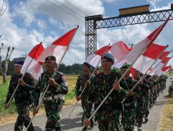 Peringati HUT Ke 79 Kemerdekaan RI, Brimob Bone Kibarkan Merah Putih Di Puncak Lampoko