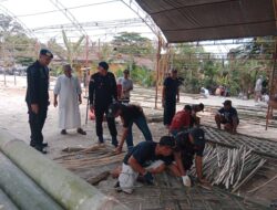 Personel Batalyon D Pelopor Brimob Polda Sulsel Laksanakan Hari Kedua Pembuatan Balasuji Pengukuhan Kemakolean Baebunta