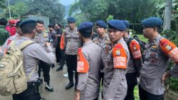 *BRIMOB POLRI TERLIBAT AKTIF DALAM OPERASI SAR PENCARIAN PESAWAT ATR 400*