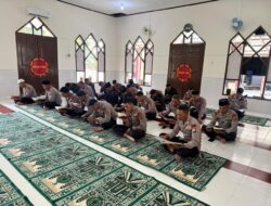 Perbanyak Amalan di Bulan Suci, Personel Batalyon D Pelopor Laksanakan Tadarus