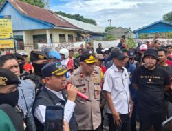 Berakhir Damai, Personel Batalyon C Pelopor Back Up Polres Bone Amankan Unras Tolak Penutupan Pelabuhan Bajoe