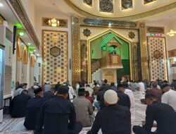 Brimob Bone Gelar Tarawih Keliling, Perkuat Kondusifitas Kamtibmas di Bulan Ramadhan
