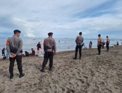 Patroli SAR Personel Batalyon A Pelopor di Pantai Biru, Wujud Nyata Pelayanan dan Kepedulian Kepada Masyarakat