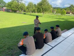Personel Batalyon D Pelopor Laksanakan Siaga Posko Aman Nusa I & II Pioner