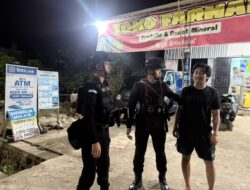 *Patroli Malam Brimob BKO Polres Palopo, Hadir Menyapa dan Menjaga Warga Mancani*
