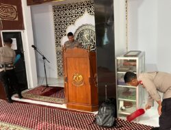 Brimob Sulsel Peduli Rumah Ibadah, Bersihkan Masjid At-Taufiq Amsir Parepare