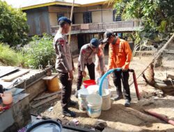 Distribusi Air Bersih di Kabupaten Wajo Terus Berlanjut, Brimob Hadir Pastikan Kebutuhan Warga Terdampak Kekeringan Terpenuhi