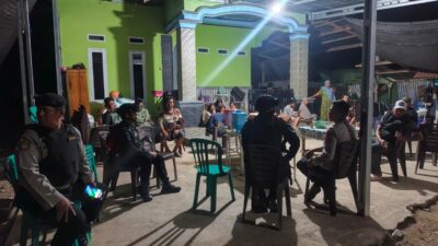JAGA KEAMANAN KOTA PALOPO, BRIMOB DAN POLSEK TELLUWANUA GELAR PATROLI MALAM